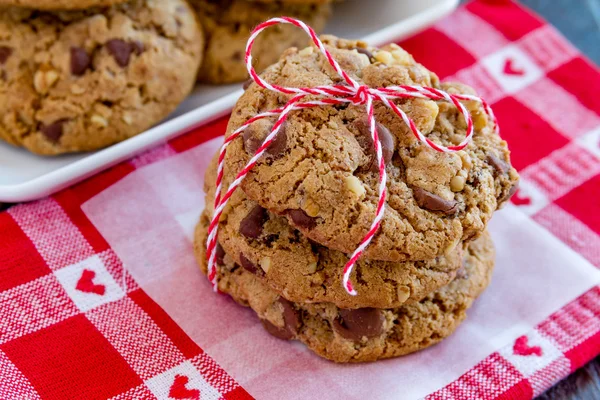 Homemade Chocolate Chip Cookies with Walnuts