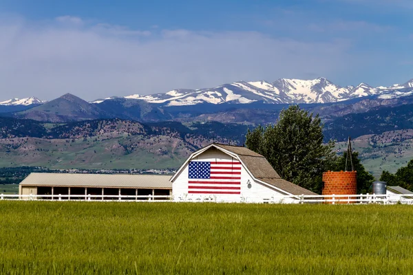 Granero Bandera Americana en Boulder, CO — Foto de Stock