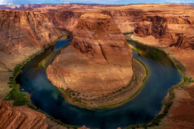 Arizona 'nın yakınlarında Horseshoe Bend. Colorado Nehri' nde, Büyük Kanyon 'un doğu ucunda.