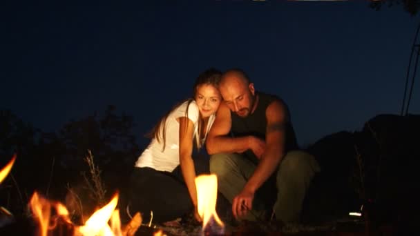 Romantic evening near the fire — 图库视频影像