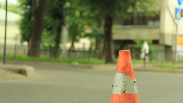 Carrera ciclistas en la ciudad — Vídeos de Stock