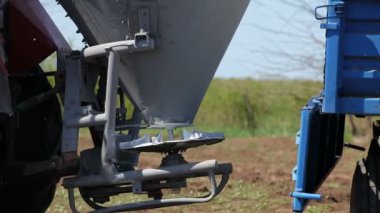 Çiftlik traktörü püskürtme alanı