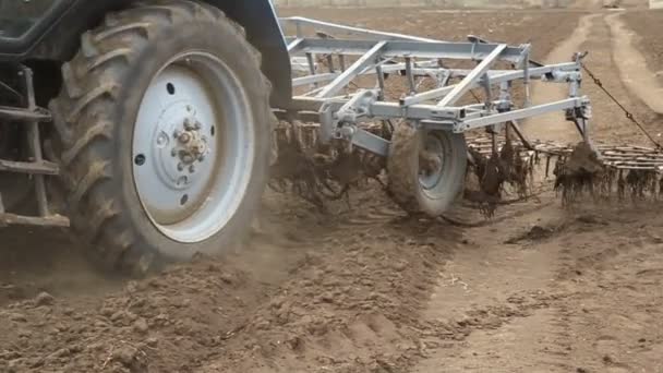 Arrêts du tracteur — Video