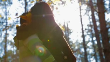 sonbahar orman içinde birleştirmek