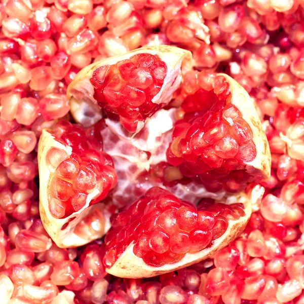Pomegranate fruit Organic Bio fruits — Stock Photo, Image