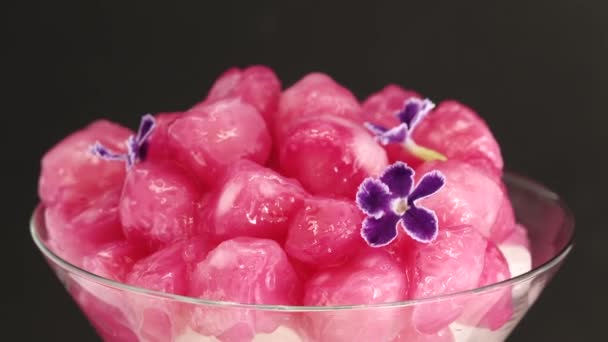 Mock Granatäpple Frön Thailand Dessert Gjord Vattennöt Och Tapioka Mjöl — Stockvideo
