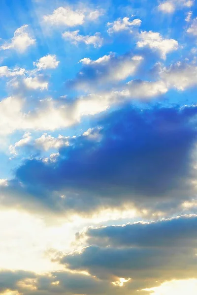 Esti Égbolt Drámai Felhőkkel Tenger Felett Drámai Naplemente Tenger Felett — Stock Fotó