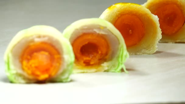 Китайські Печі Пиріг Соленим Яєчним Жовтком — стокове відео