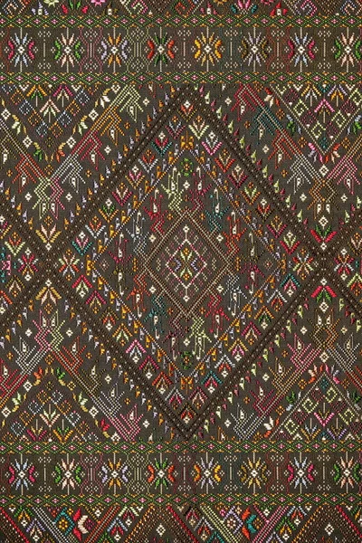 Colorful Thai Handcraft Peruvian Style Rug Surface Old Vintage Torn — Stockfoto