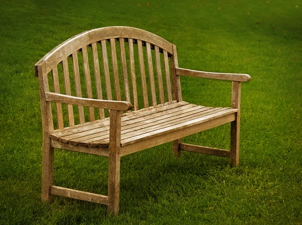 Wooden Park Bench — Stock Photo, Image
