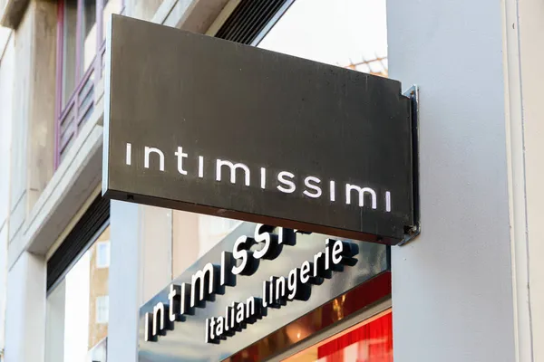 Valencia Spain December 2021 Intimissimi Italian Clothing Label Belongs Calzedonia — Stock Photo, Image