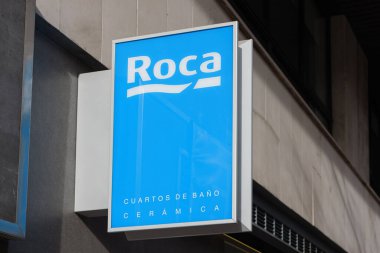 VALENCIA, İspanya - 15 Şubat 2022 Roca, İspanyol hijyenik ürün üreticisi.
