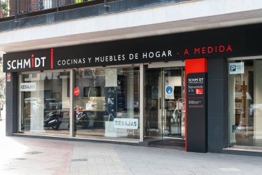 VALENCIA, İSPA - 15 Şubat 2022 Schmidt, modern mutfak ve iç mimari alanında uzmanlaşmış Avrupalı bir şirket.