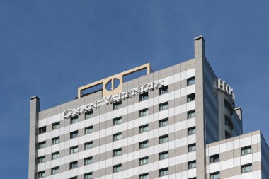 VALENCIA, İspanya - Mart 04, 2022 Ilunion, bir zamanlar şirket grubu ve vakfı tarafından işletilen bir otel zinciri.