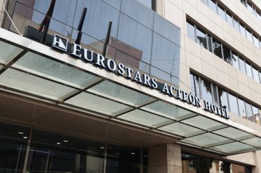 VALENCIA, İSPA - 28 Mart 2022 Eurostars Hotels, İspanya 'nın Barselona şehrinde bulunan bir otel zinciri.