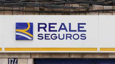 VALENCIA, İSPA - 28 Mart 2022 Reale Seguros bir sigorta şirketi.