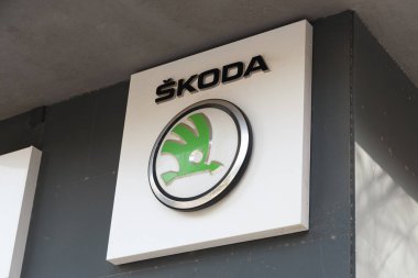 VALENCIA, İSPA - 28 Mart 2022 Skoda Çek otomobil üreticisi. Volkwagen Grubu 'na ait.