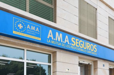 VALENCIA, İSPA - 28 Mart 2022 AMA Seguros bir sigorta şirketi