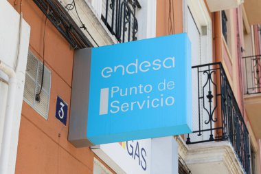 VALENCIA, İspanya - Nisan 07, 2022: Endesa, İspanyol çokuluslu elektrik şirketi.