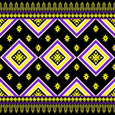 Siyah Arkaplan 'da Mor Sarı Simetri Geometrik Meydanı Kusursuz Desen Tasarımı. Doğu Nakış Biçimi