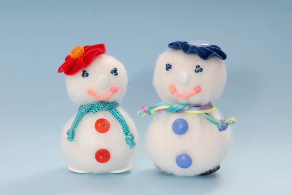 Snowmans are made out of syntepon. — Stock Photo, Image