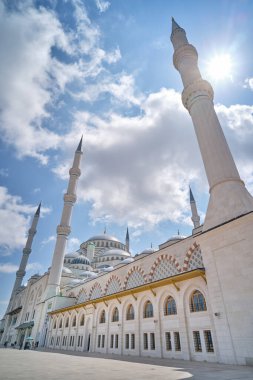 Büyük Camlica Camii 'nin Dikey Dış Çekimi, İstanbul, Türkiye