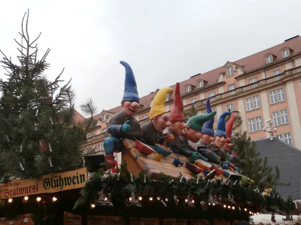 Dresden Noel piyasasında altmarkt, Almanya (2013-12-07) — Stok fotoğraf