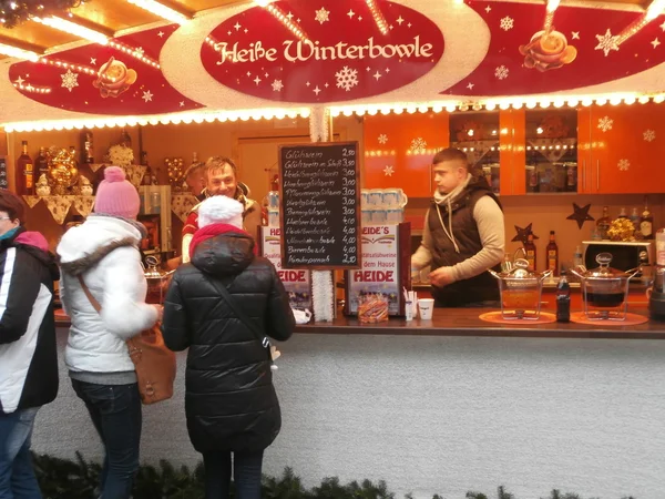 Christmas Market in Dresden on Altmarkt, Germany (2013-12-07) — Stock Photo, Image