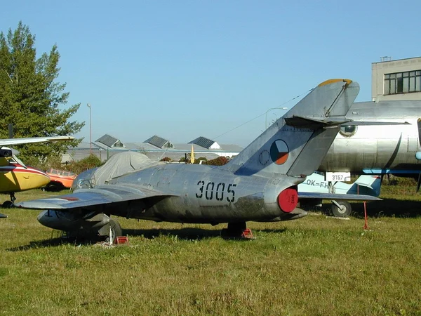 Flygplan museum i kunovice, Tjeckien (1999-10-02) — Stockfoto