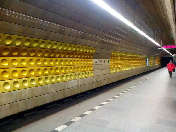 Prague subway Metro Mustek, Czech Republic (2013-12-09) — Stock Photo, Image