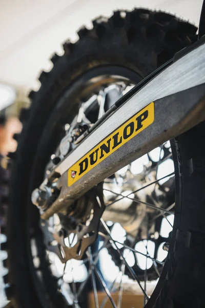 Almeria Spanien Mai 2021 Dunlop Reifen Aufkleber Auf Einem Motocross — Stockfoto