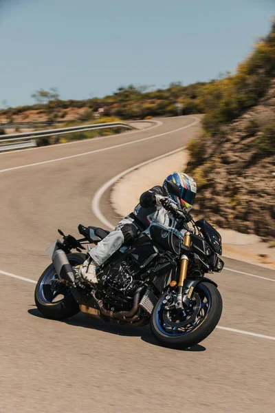 Almería España Mayo 2021 Hombre Montando Una Motocicleta Yamaha Hyper Fotos De Stock Sin Royalties Gratis