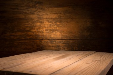 fıçının arka planı ve aşınmış eski ahşap masa