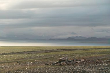 Moğolistan 'daki Tolbo alp gölü