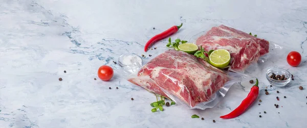 Carne Vácuo Embalado Legumes Para Cozinhar Sous Vide — Fotografia de Stock