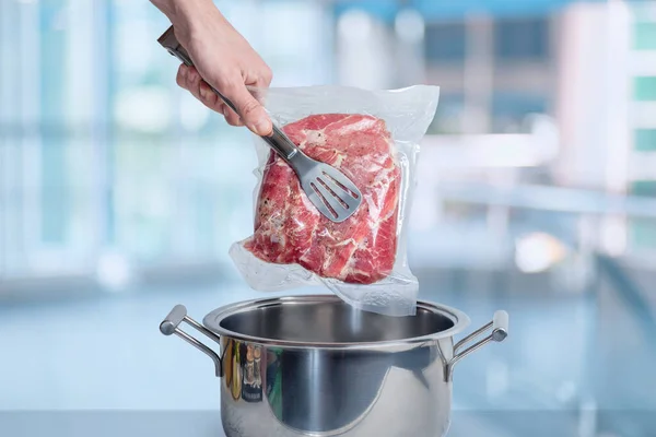 Cooking Meat Vacuum Packed Sous Vide Technology — Stock Photo, Image