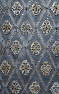 metal kapı detay arka