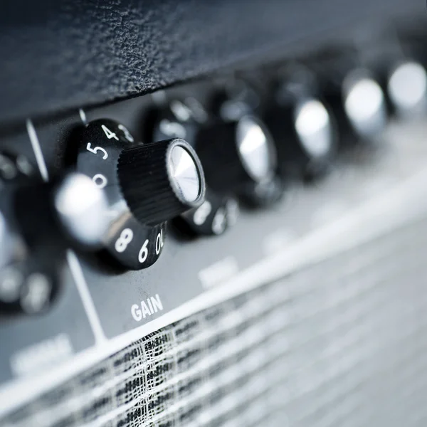 Volume button guitar amplifier — Stock Photo, Image