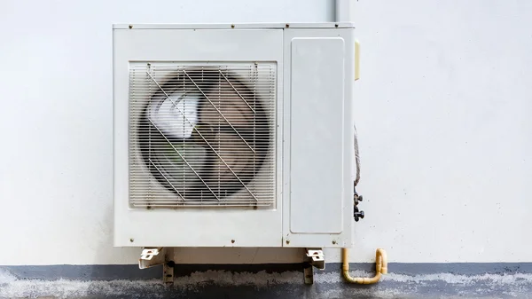 Air conditioner on wall house — Stock Photo, Image