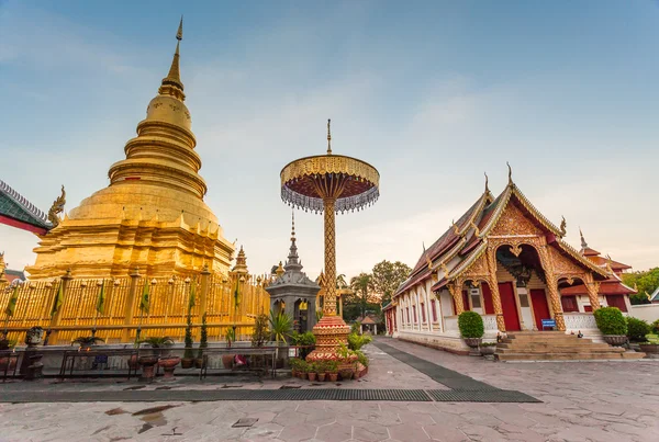 Wat phra hariphunchai to był środek lamphun, Tajlandia — Zdjęcie stockowe