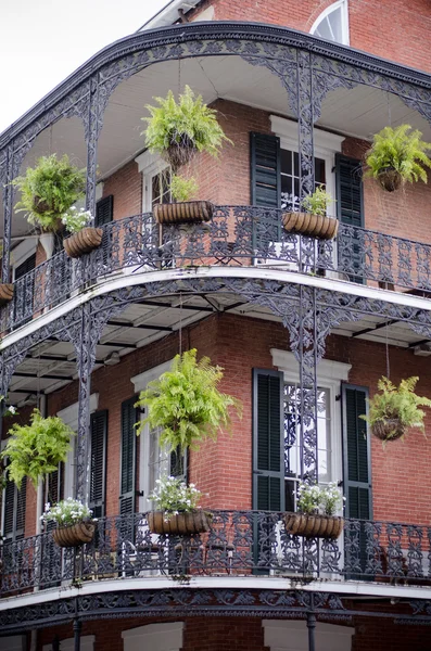 House with balcony, New Orleans — Stock Photo, Image