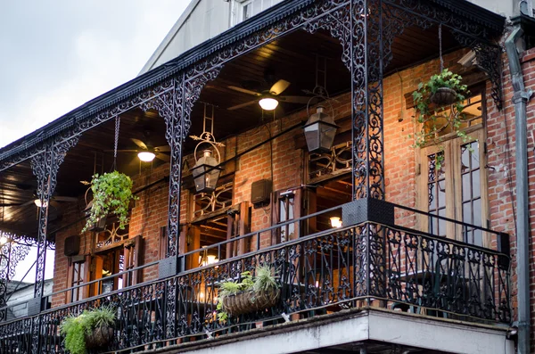 House with balcony, New Orleans — Stock Photo, Image