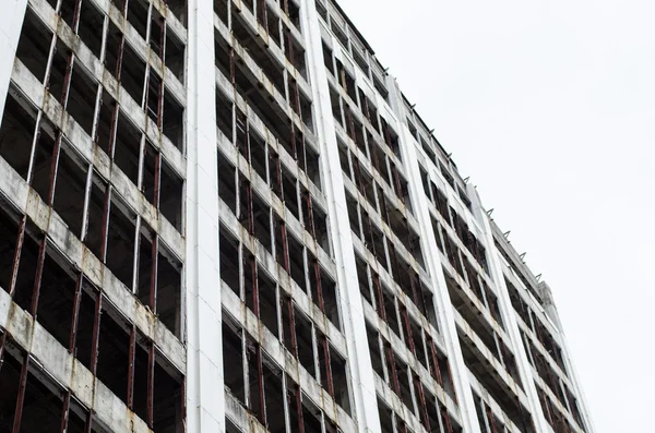 Detalj av övergivna garage byggnad — Stockfoto