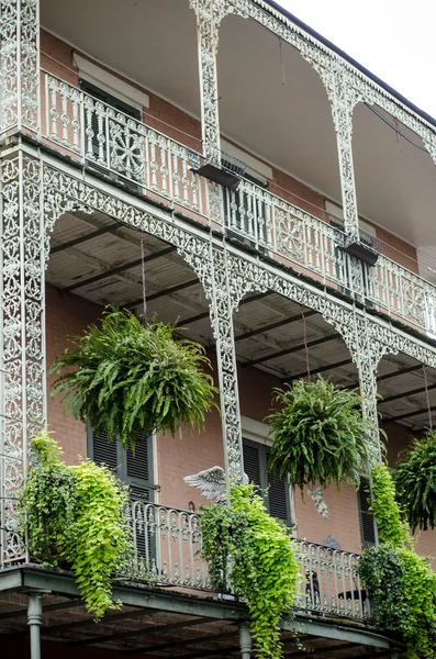 House with balcony, New Orleans — Stock Photo, Image