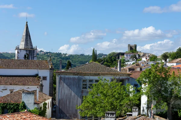 Avrupa Köyü manzara tepeden. Obidos, Portekiz — Stok fotoğraf