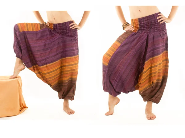 Pantaloni harem multicolore con motivo indiano Foto Stock Royalty Free