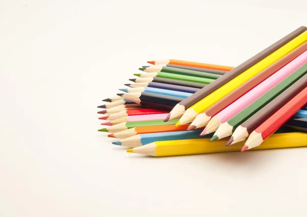 蜡笔，彩色铅笔 — 图库照片