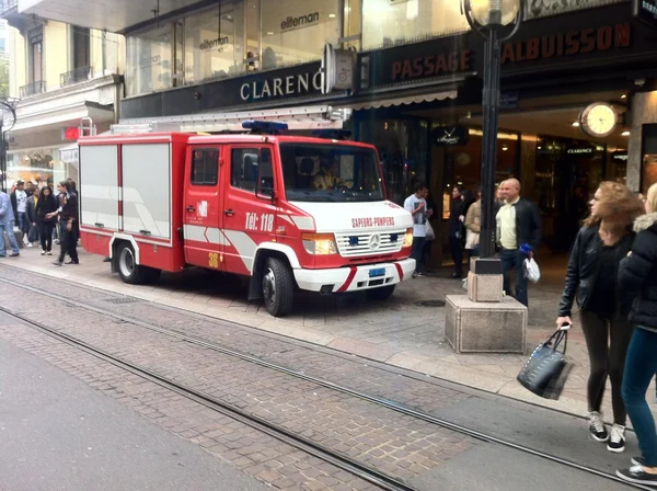 19 Ekim 2013: Cenevre merkezine itfaiyeciler