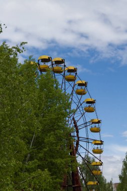 Pripyat 'taki Terk Edilmiş Dönme Dolap Eğlence Parkı,