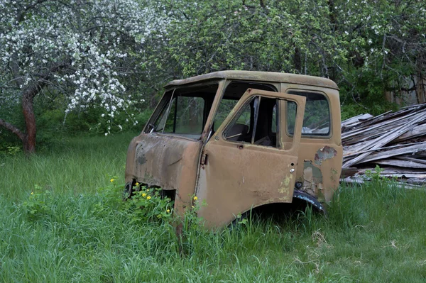 Stary Samochód Ciężarowy Kompleks Wojskowy Czarnobyl Obok Systemu Radarowego Duga — Zdjęcie stockowe